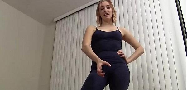  These yoga pants make my round ass look good JOI